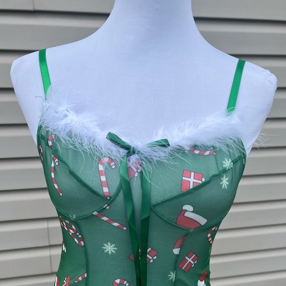 NWT Green Christmas Print Lingerie Santa Lace Babydoll Chemise Sleepwear - Picture 8 of 13